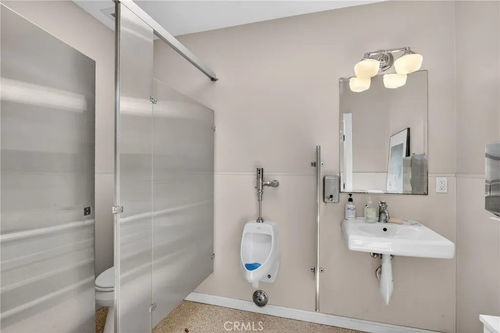 Detached - employee Bathroom