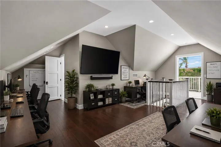 2nd Floor- Office