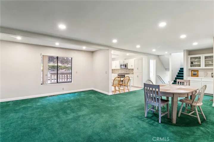 965 Sandalwood Drive, Lake Arrowhead, California 92352