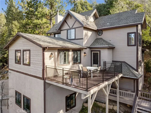 965 Sandalwood Drive, Lake Arrowhead, California 92352
