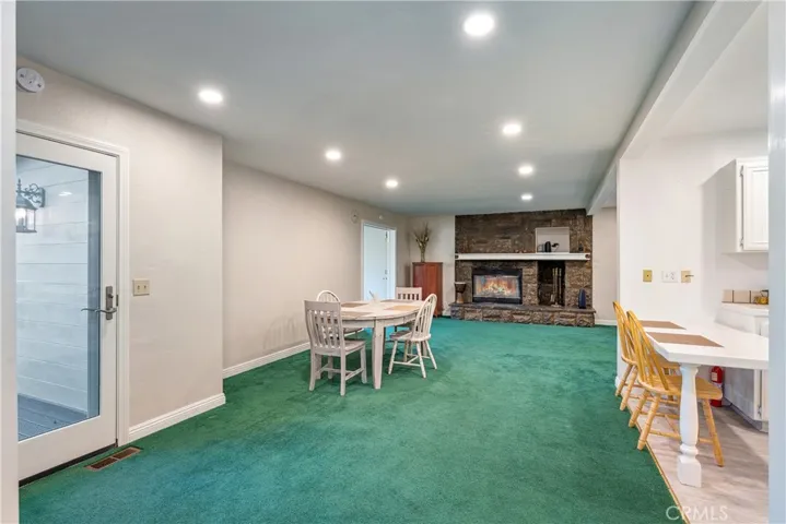 965 Sandalwood Drive, Lake Arrowhead, California 92352