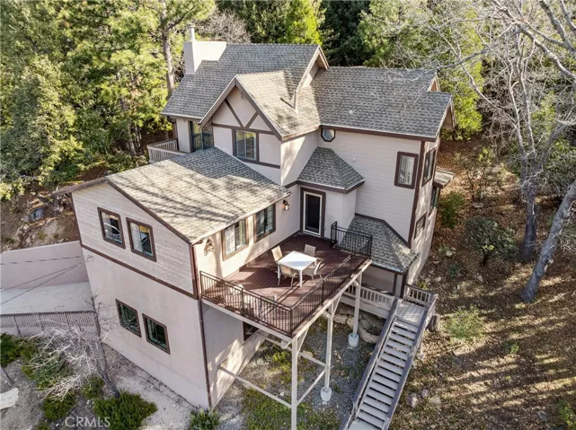 965 Sandalwood Drive, Lake Arrowhead, California 92352