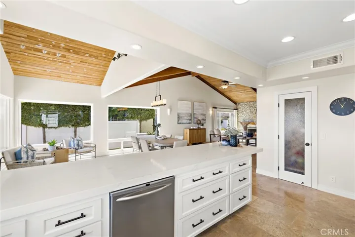 Kitchen to the Great Room