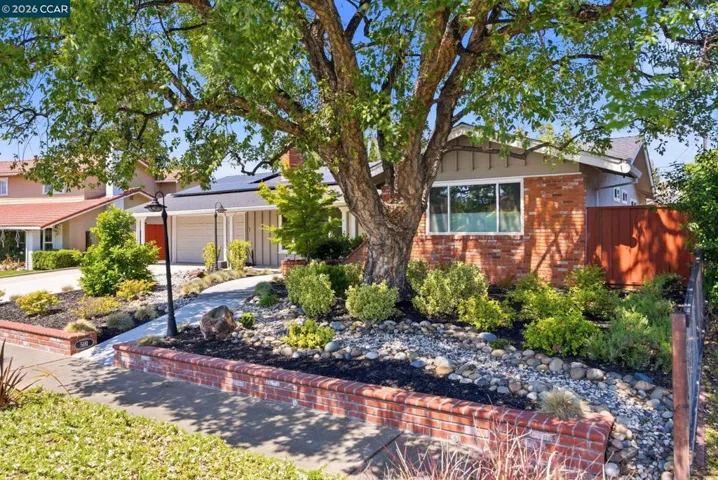 5181 Greenmeadow Dr, Concord, California 94521