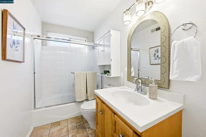5181 Greenmeadow Dr, Concord, California 94521