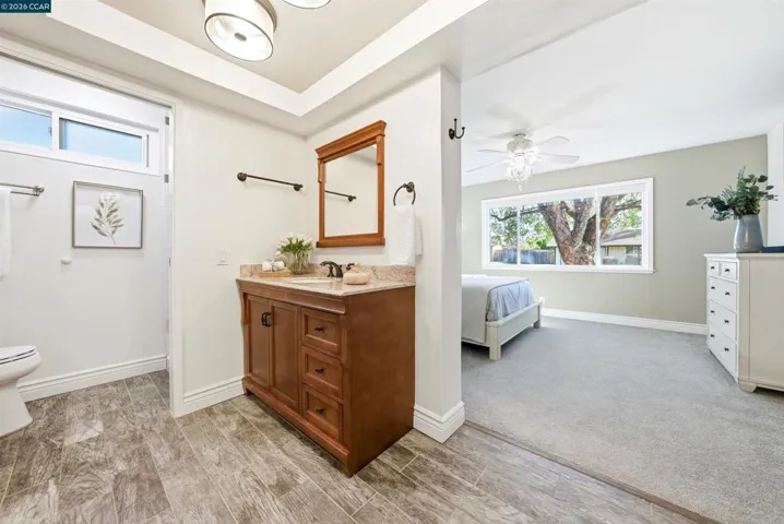 5181 Greenmeadow Dr, Concord, California 94521