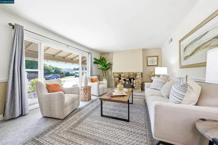 5181 Greenmeadow Dr, Concord, California 94521
