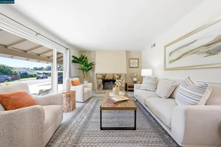 5181 Greenmeadow Dr, Concord, California 94521