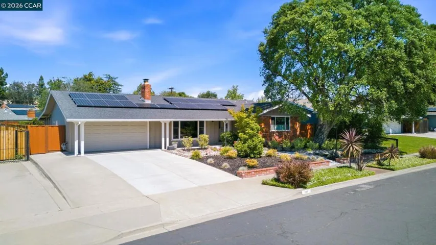 5181 Greenmeadow Dr, Concord, California 94521