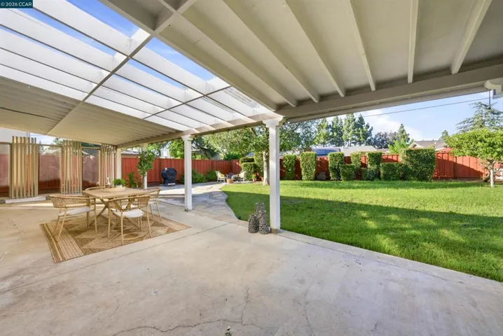 5181 Greenmeadow Dr, Concord, California 94521