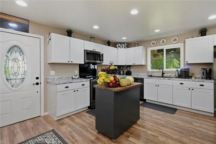 20257 Indian Rock Road, Hidden Valley Lake, California 95467 — photo 4