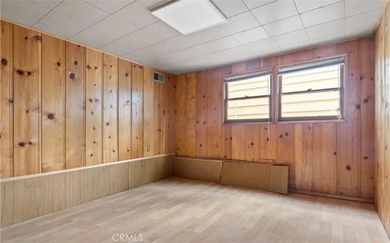 607 Seeley, Crestline, California 92325