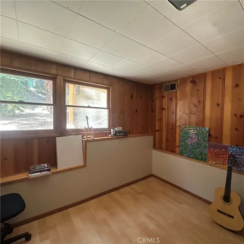 607 Seeley, Crestline, California 92325
