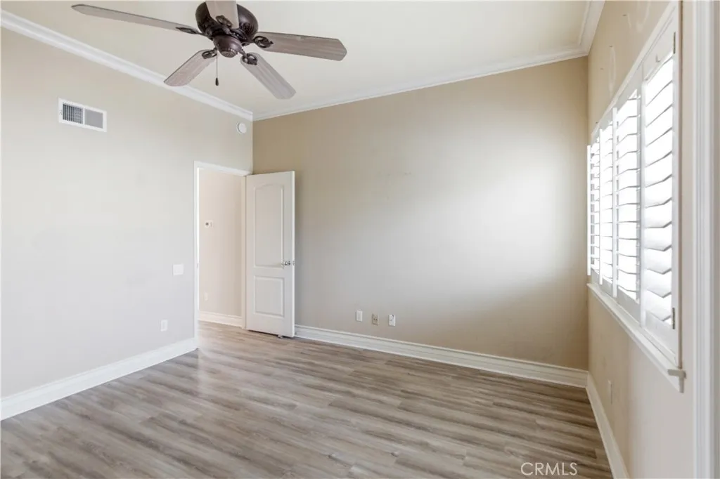 Bedroom 2 (guest room)