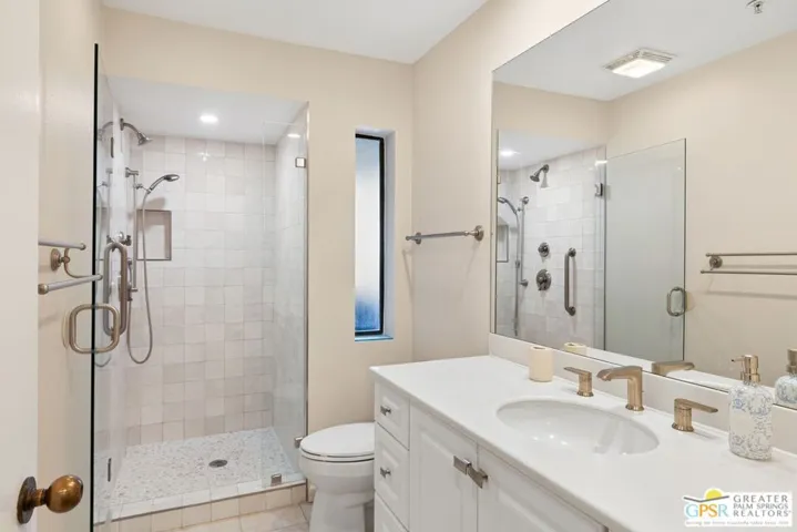 605 E Amado Road 619, Palm Springs, California 92262