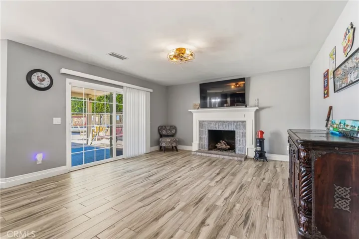 Kitchen to Living Room