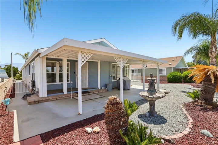 1601 Ailanthus, Hemet, California 92545