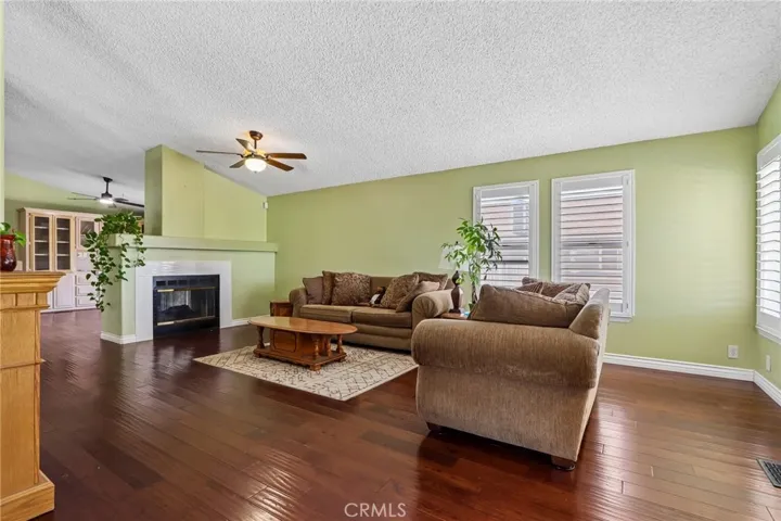 1601 Ailanthus, Hemet, California 92545