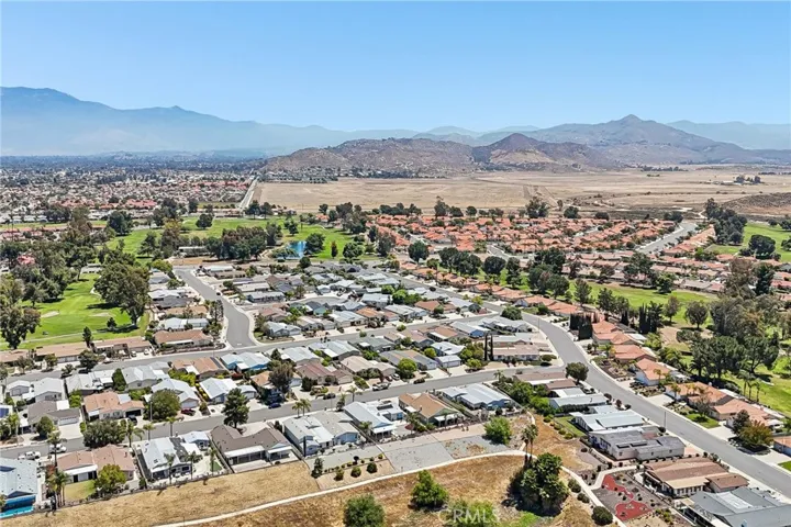 1601 Ailanthus, Hemet, California 92545