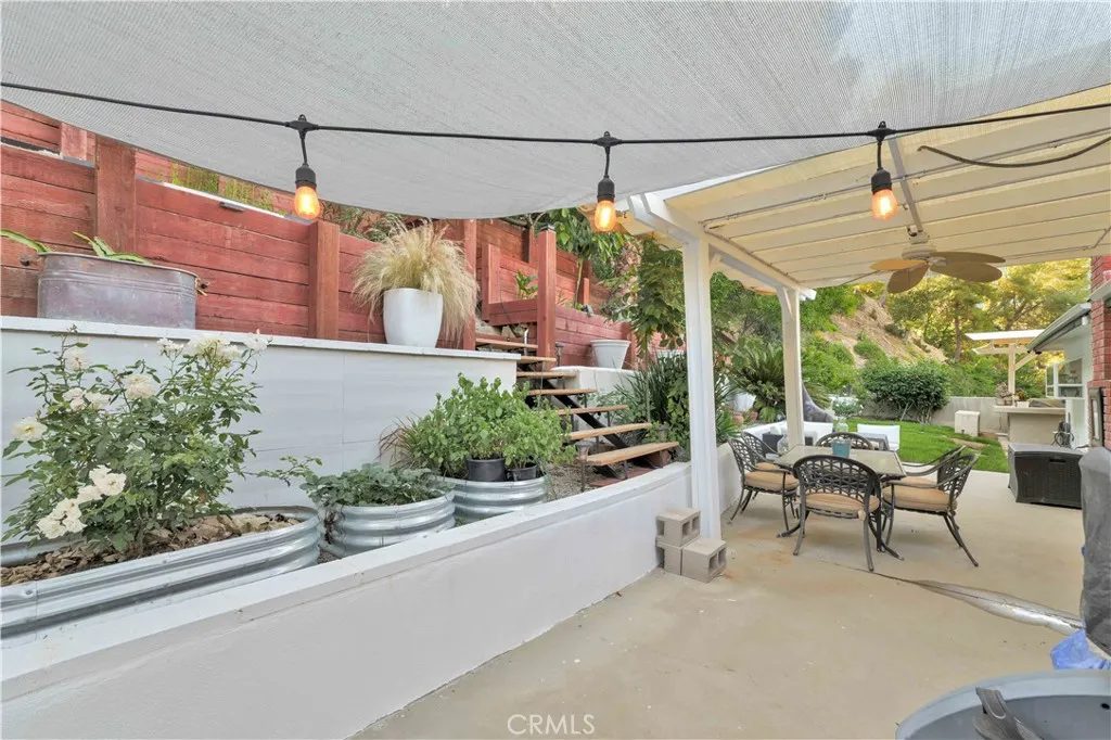 Secluded and fully fenced entertainer's yard at 4772 Excelente Drive.