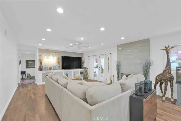 Modern living room at 4772 Excelente Drive.