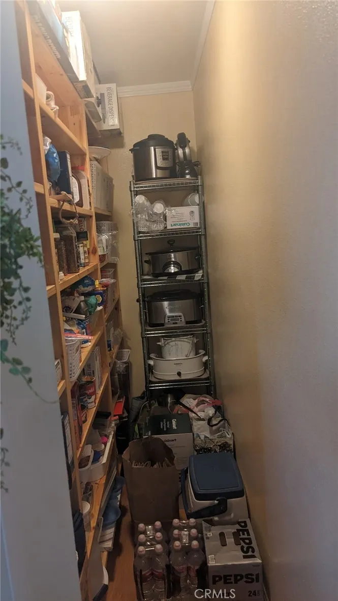 kitchen pantry