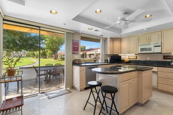 41 dq kitchen
