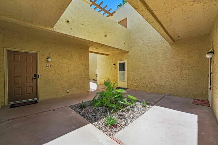1-web-or-mls-Cortez Ln 139-S0805-001