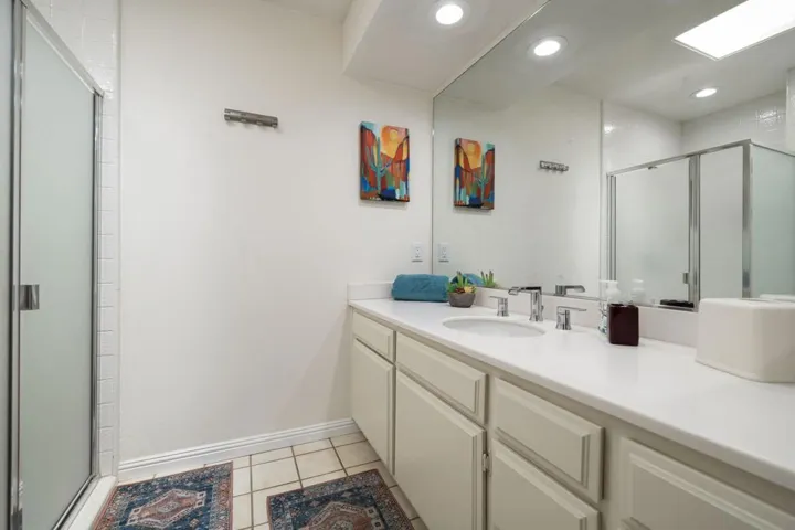 33-web-or-mls-BLWArapahoeDr_OPMG_0825_03