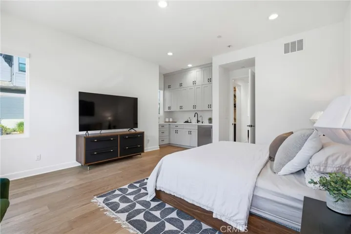 Downstairs Junior Master Suite