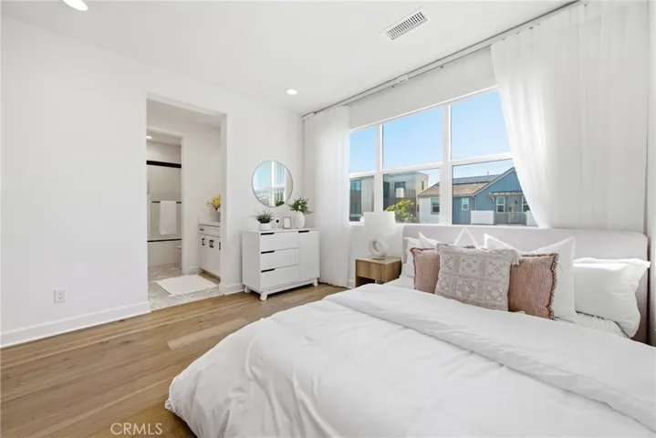 Upstairs Bedroom Suite #2