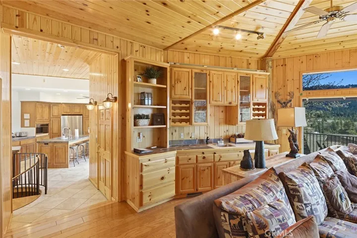 43686 Colusa Drive, Big Bear Lake, California 92315