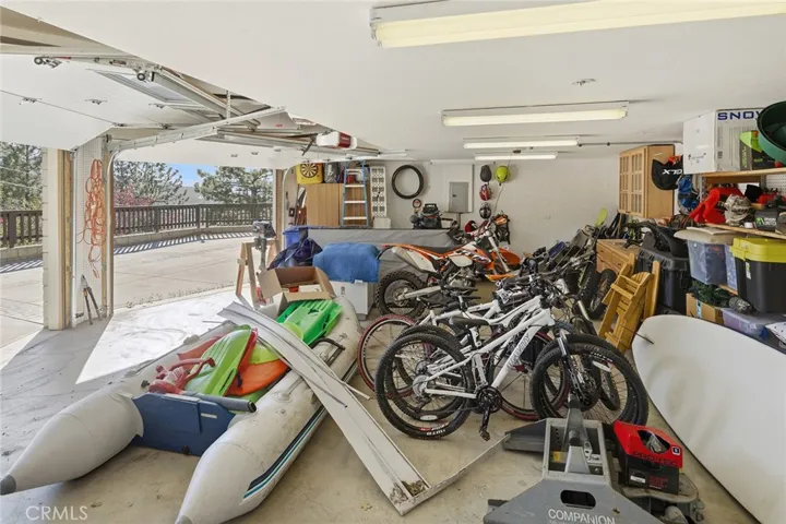 43686 Colusa Drive, Big Bear Lake, California 92315