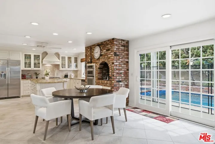 8972 Sailport Drive, Huntington Beach, California 92646