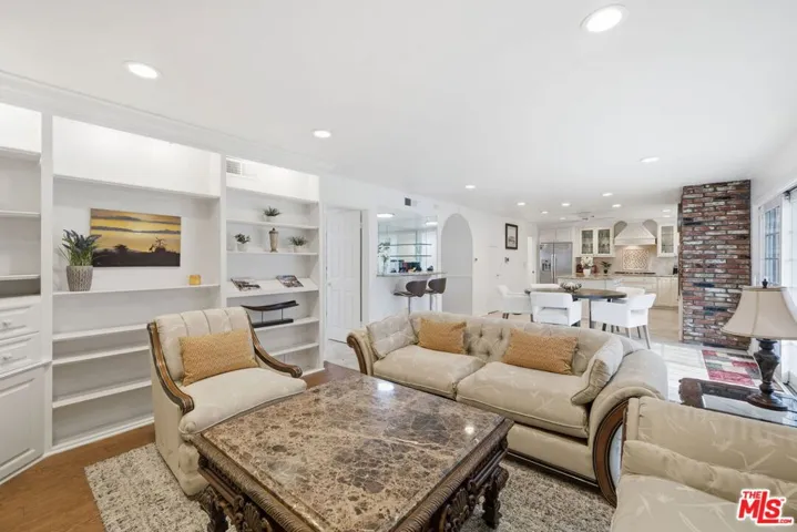 8972 Sailport Drive, Huntington Beach, California 92646