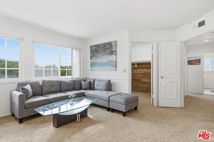 8972 Sailport Drive, Huntington Beach, California 92646