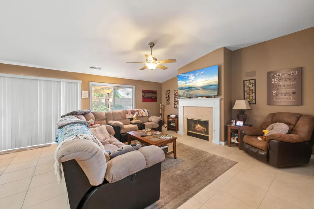 43555 Morning Star Ct MLS-10