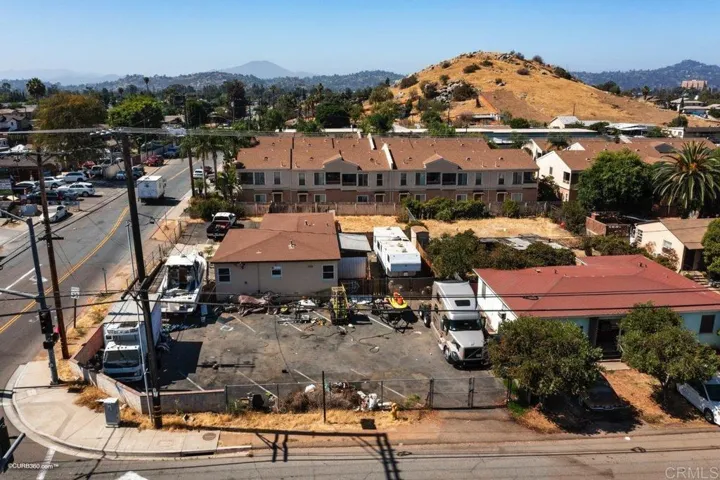1256 N 1st Street, El Cajon, California 92021