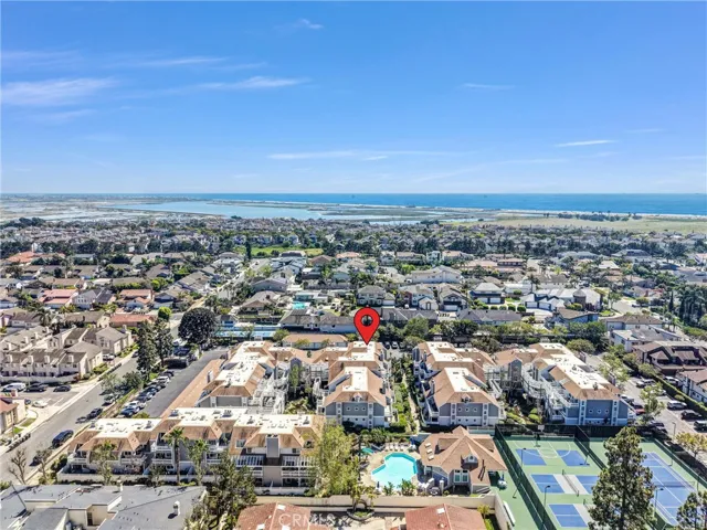 4682 Warner Avenue C304, Huntington Beach, California 92649