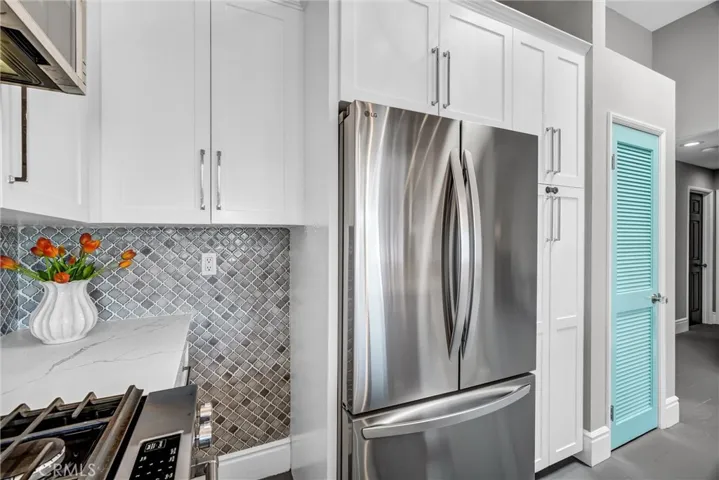 4682 Warner Avenue C304, Huntington Beach, California 92649