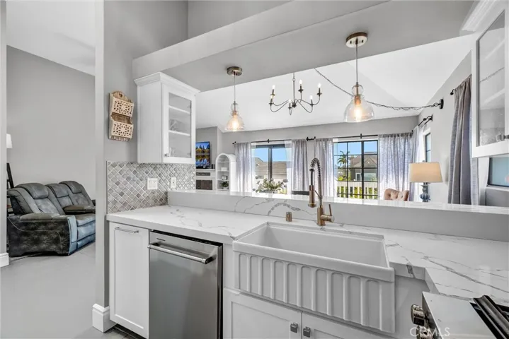 4682 Warner Avenue C304, Huntington Beach, California 92649