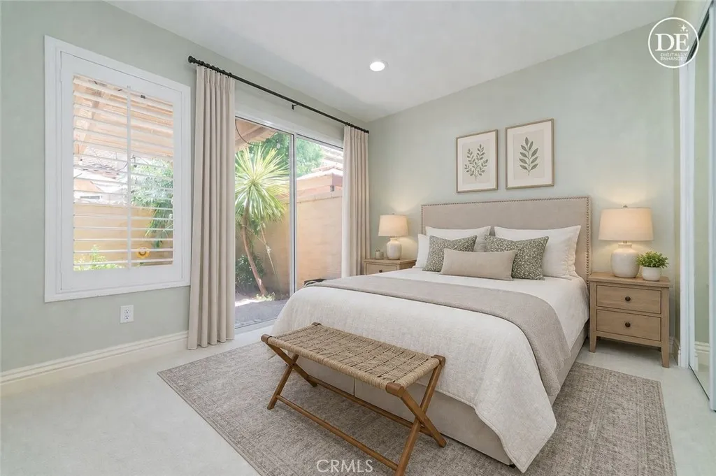 Guest room, virtual staging