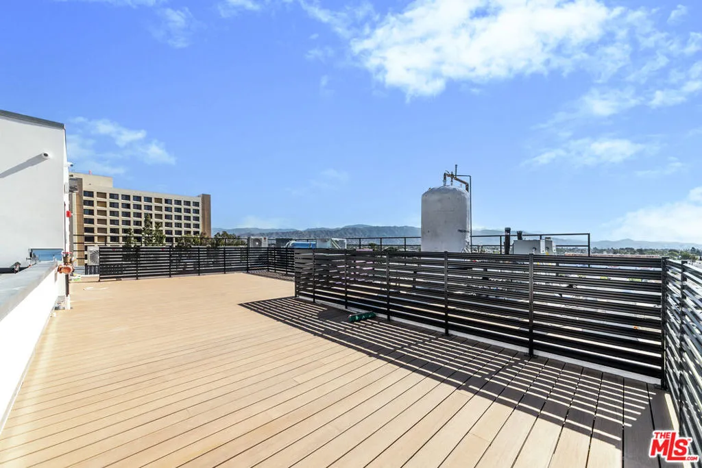 Rooftop deck Rooftop deck