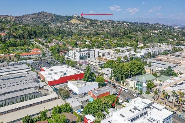 AERIAL SHOWING PROPERTY  & GRIFFITH OBSERVATORY, GRIFFITH PARK,