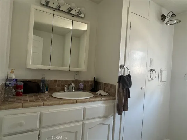17700 Avalon Boulevard 40, Carson, California 90746