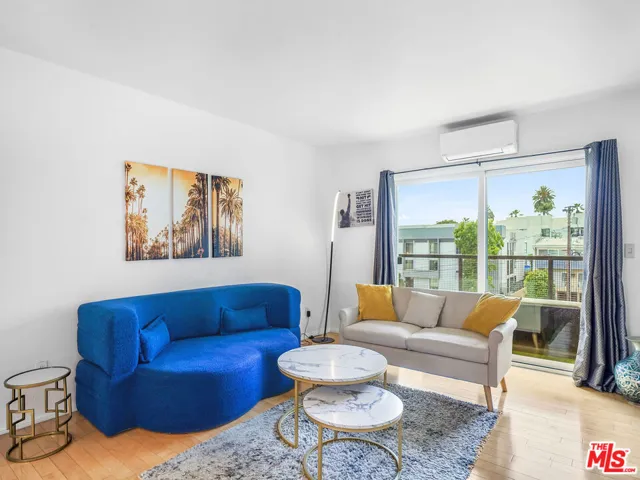 9005 Cynthia Street 413, West Hollywood, California 90069