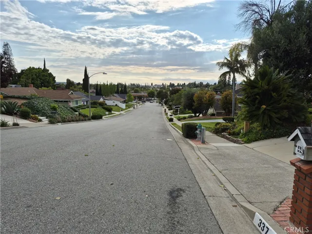 338 E Blossom Place, Brea, California 92821