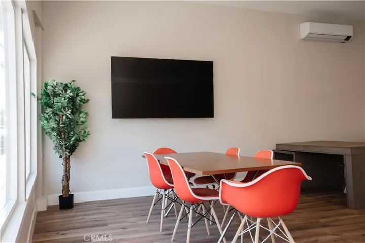 323 Culver Boulevard, Playa Del Rey, California 90293