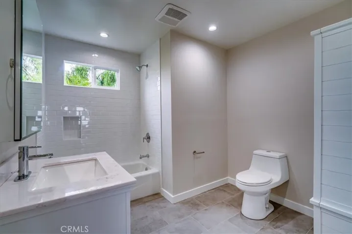 323 Culver Boulevard, Playa Del Rey, California 90293