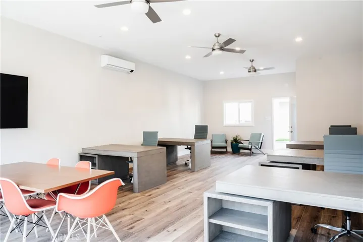 323 Culver Boulevard, Playa Del Rey, California 90293